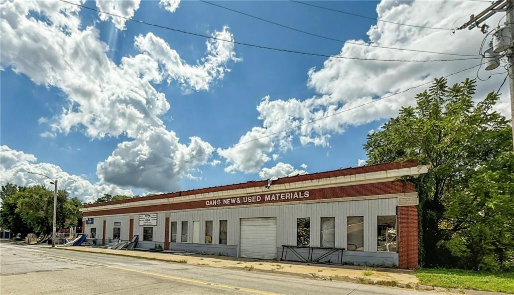 426 Illinois AvenueSt Joseph, MO 64504