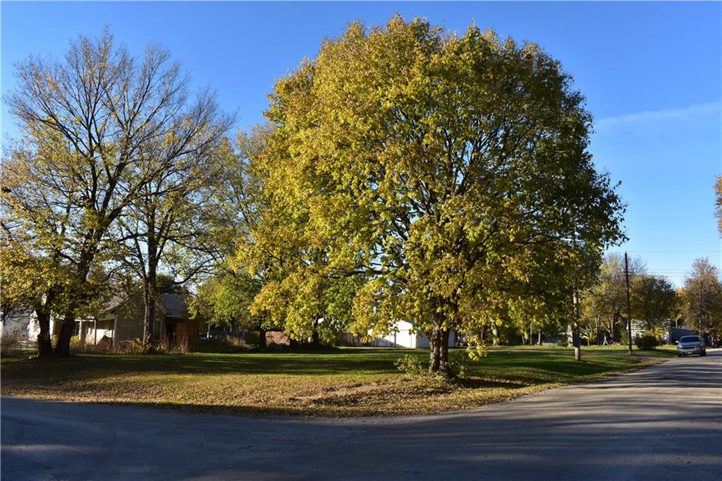 3rd StreetBurlington Jct, MO 64428