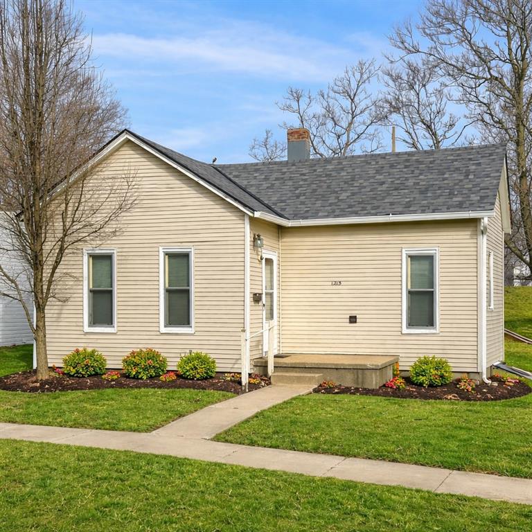 1215 E 4TH StreetMaryville, MO 64468