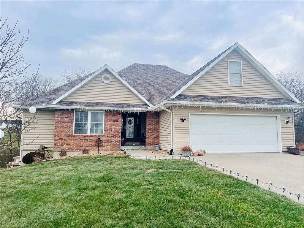 810 Arrowhead CircleMaryville, MO 64468